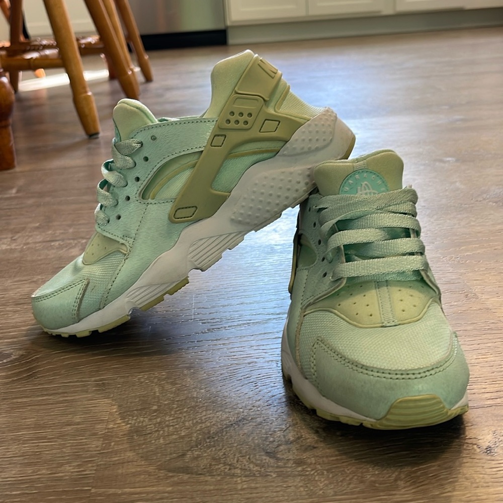 Nike Huaraches